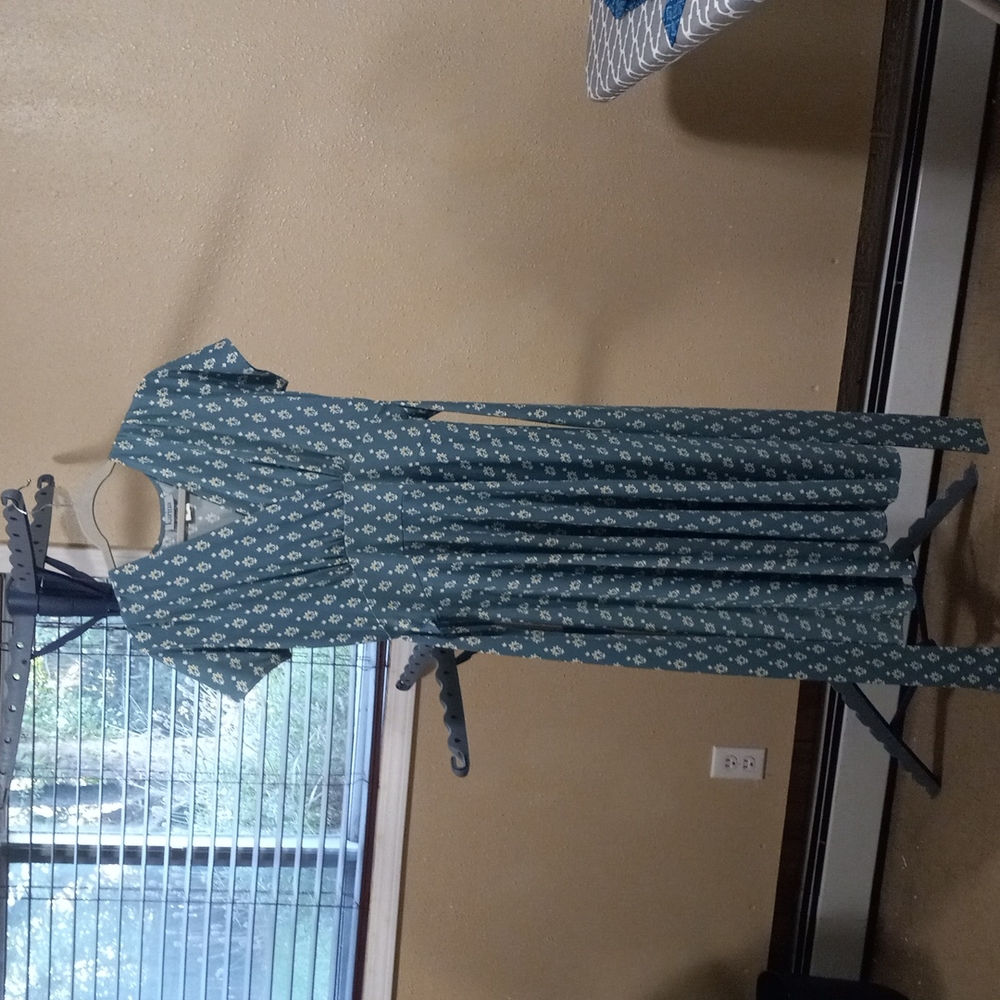 Karina Dresses "Margaret" M/L